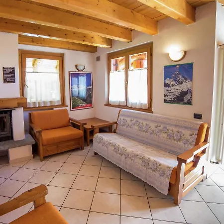 A Cozy Alpine Retreat *