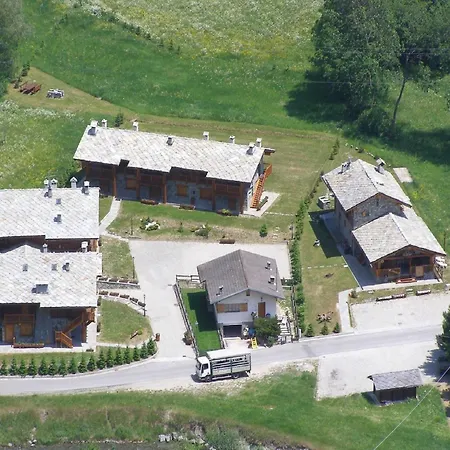 A Cozy Alpine Retreat