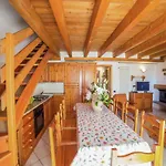 A Cozy Alpine Retreat *