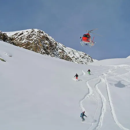 Apartamento A Cozy Alpine Retreat *