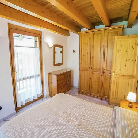 A Cozy Alpine Retreat דירה *