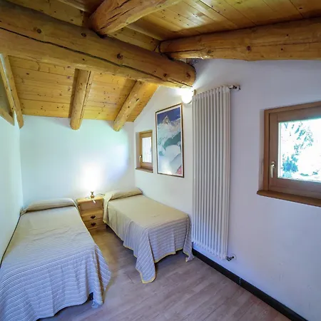 A Cozy Alpine Retreat * Antey-Saint-André