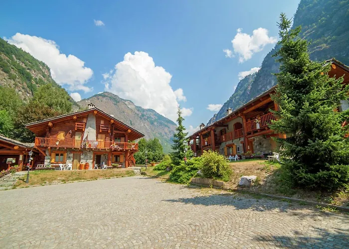 A Cozy Alpine Retreat